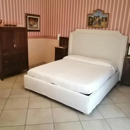 Guest house Solimena House